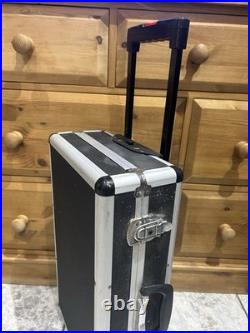 11piece core drill set in a lockable trolley with keys smaller drill is dented